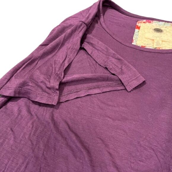 Cupio Plum Short Sleeve Slit Top Stretch Purple Women's Size Small - Picture 9 of 9
